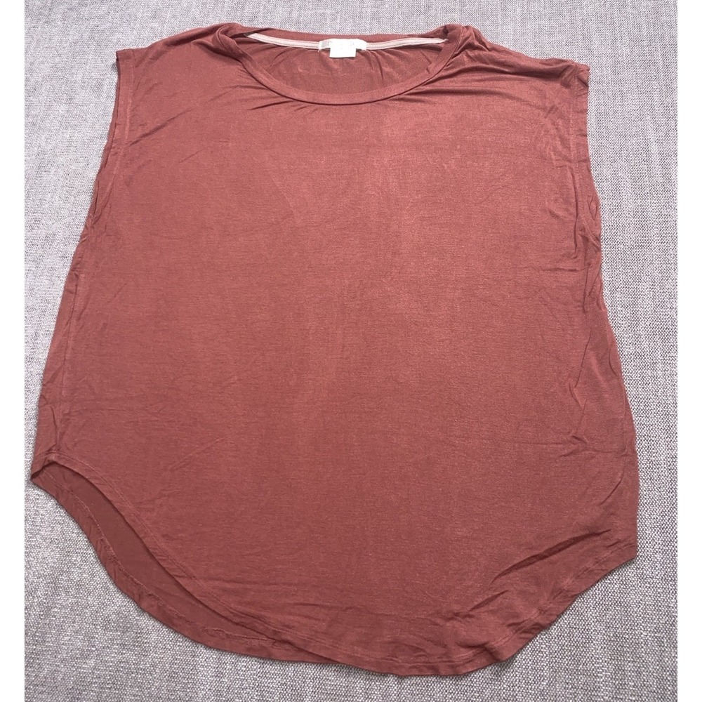 Marlow T Shirt Womens XL Red Sleeveless Curved Hem Round Neck Pullover Summer